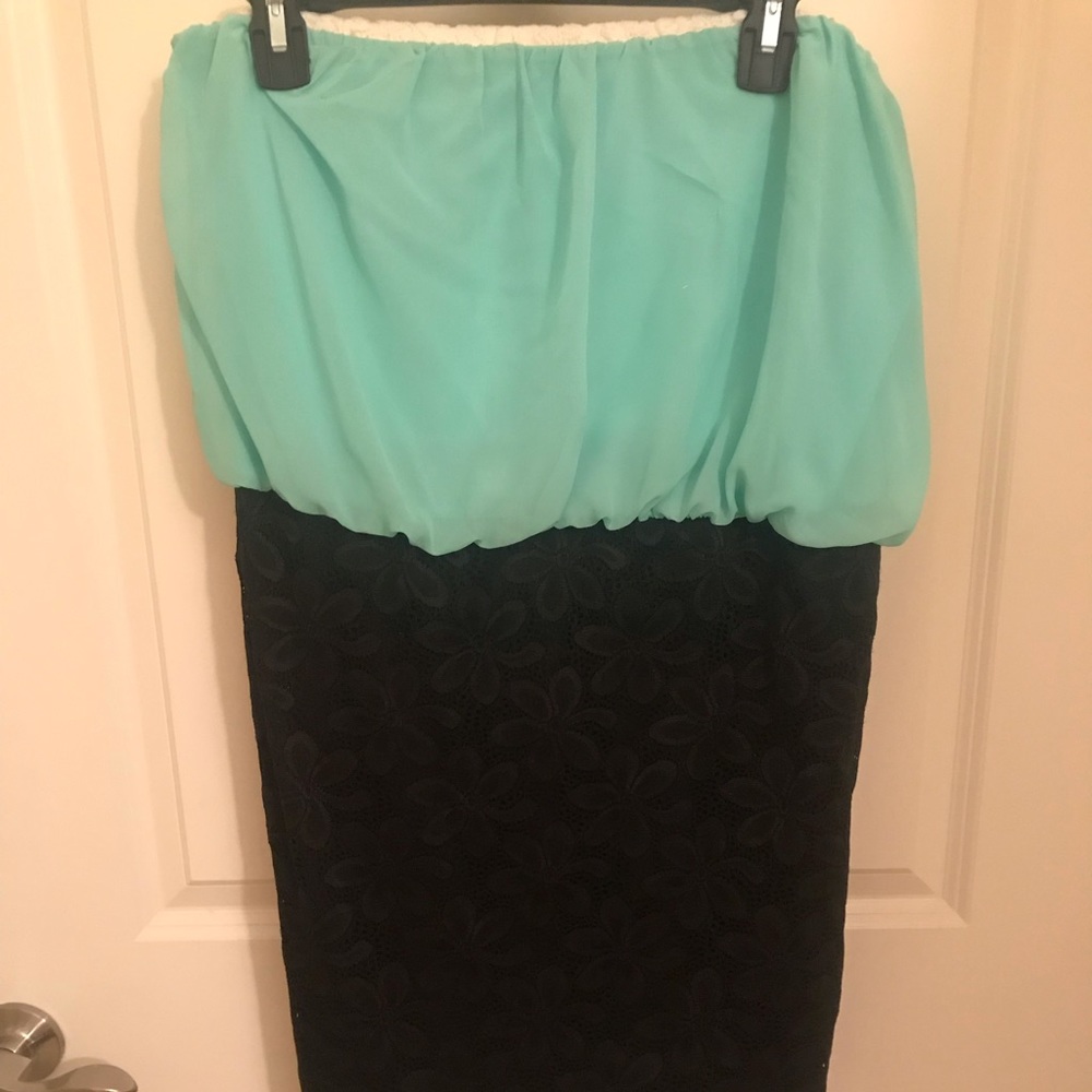 Knee length junior plus dress